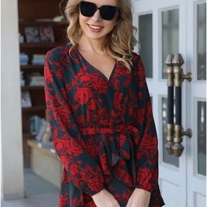 NWOT Red And Black Floral Dress Sz M